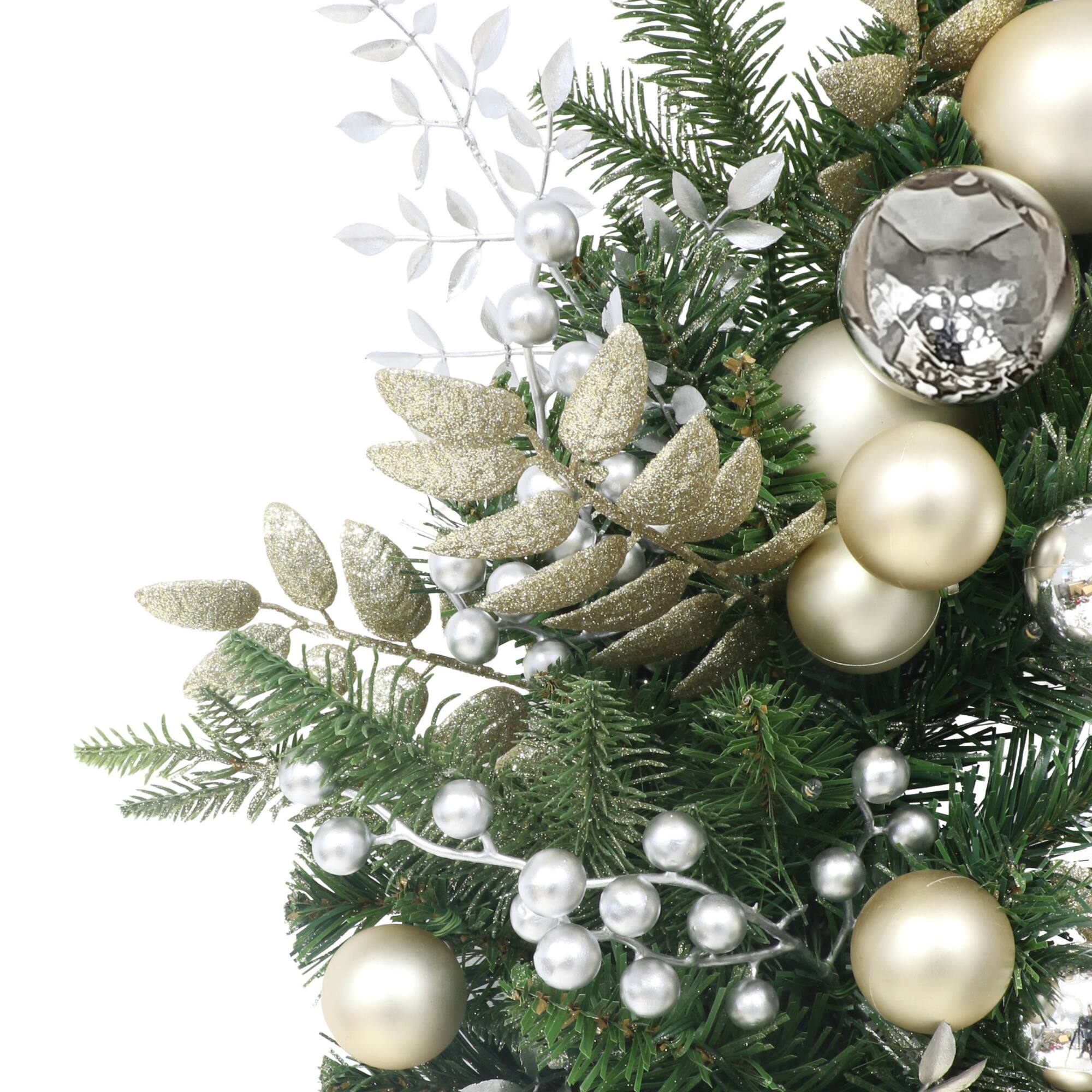 26" Battery-Operated Pre-Lit Decorated Artificial Wreath with Gold Bow